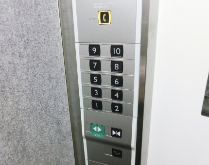 エレベーターで 階数 より先に 閉 を押すのは本当に効率が良いのか だいのブログ