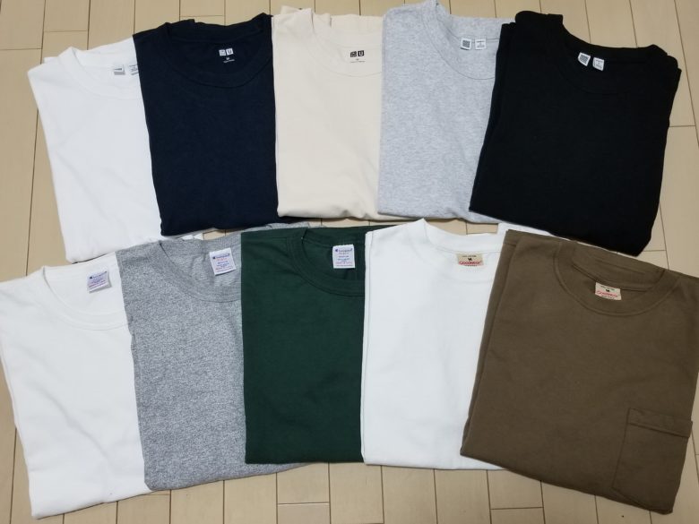 並べられたTシャツ